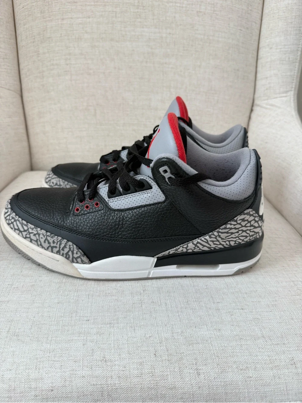 Nike Air Jordan 3 Retro Black Cement Mens 11.5 Leather Basketball Sneakers 2017
